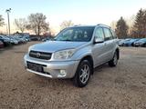 Toyota RAV4 2.0 Sol 4x4*Klimaautomatik*AHK*LMF*HU:12/26 - gebrauchte Toyota RAV 4 aus dem Jahr 2005