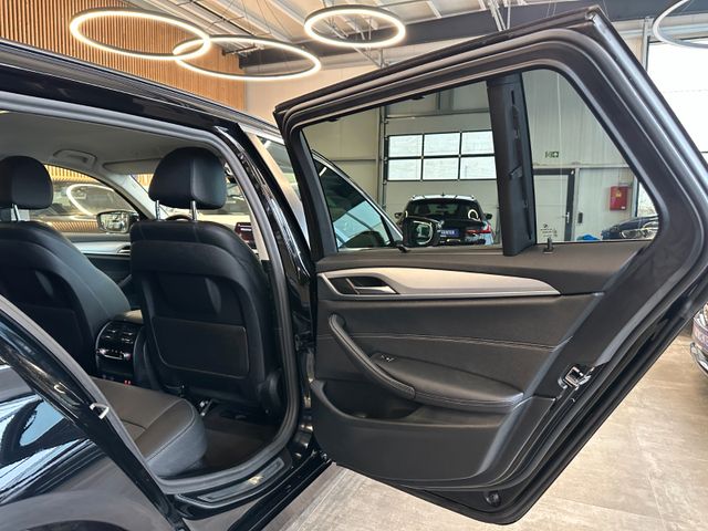 BMW 520 i Touring*1. Hand*Klima*SHZ*Kamera*Navi*AHK*