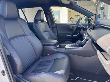 Toyota RAV 4 - 6