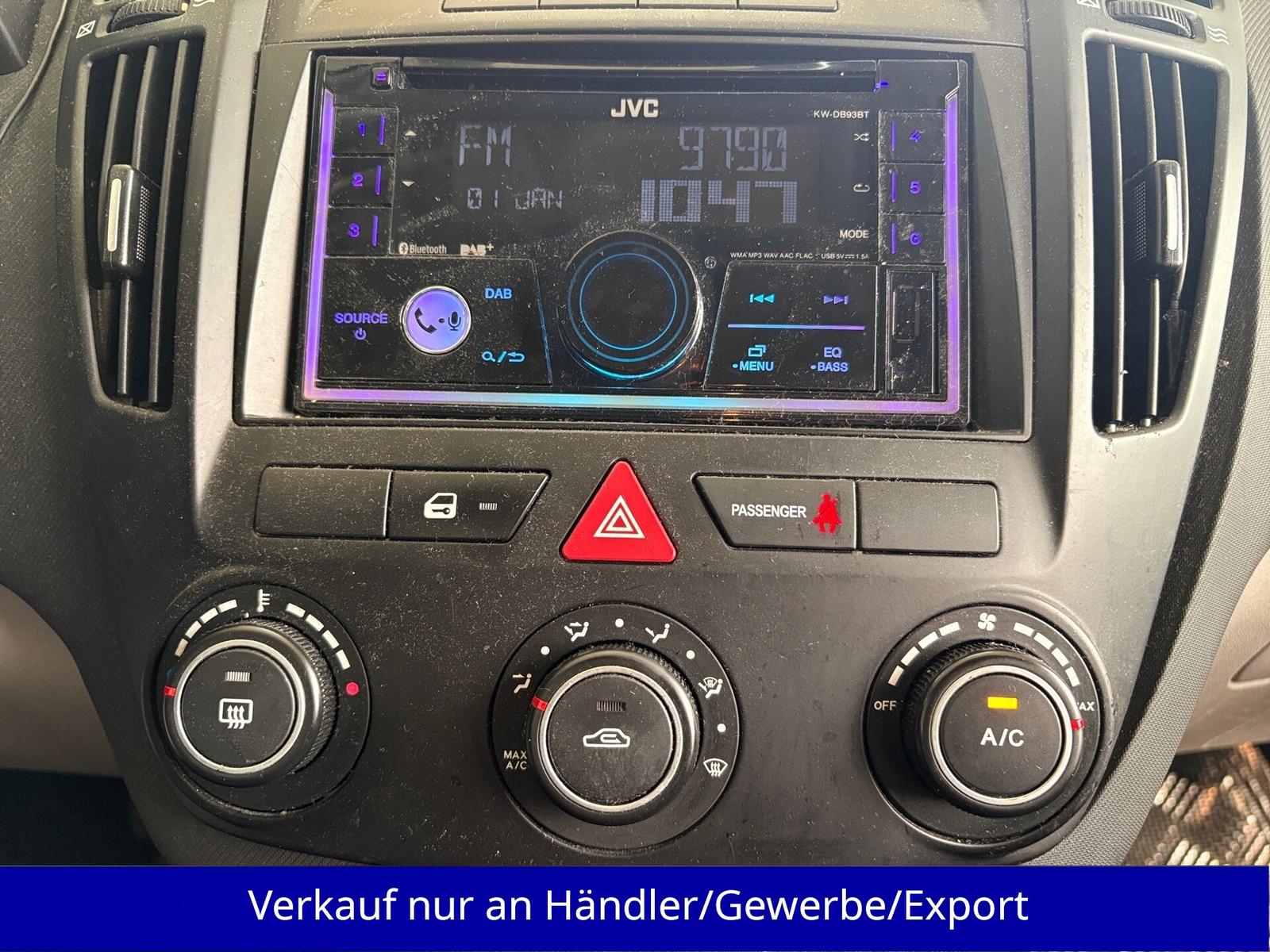 Kia Ceed Kombi 1.4i Comfort Klimaanlage