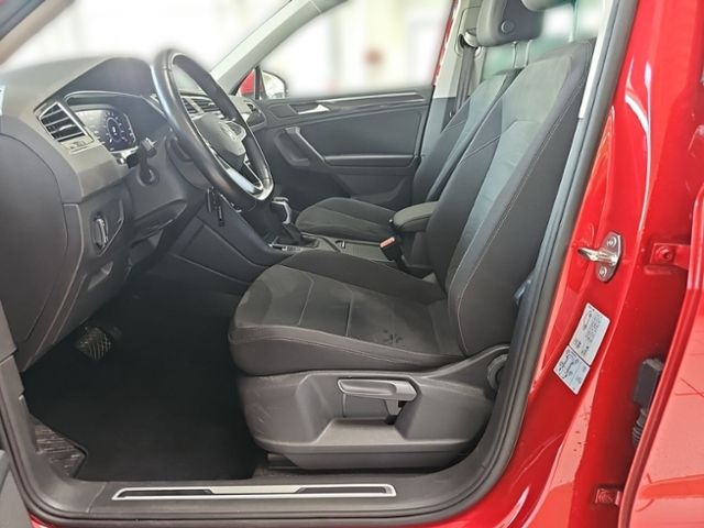 Fahrzeugabbildung Volkswagen Tiguan 1.4 eHybrid DSG Elegance LED-MATRIX AHK N