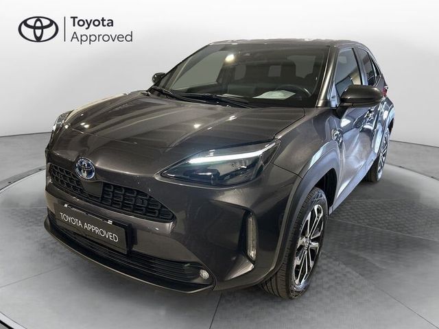 Другие Toyota Yaris Cross 1.5 Hybrid 5p. E-CVT AWD-i Tr