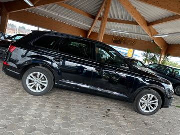 Audi Q7 - 7