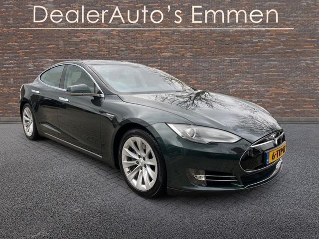 Tesla Model S motors 85 PANODAK LEDER LMF AUTOPILOT LU