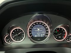 MERCEDES-BENZ E 350 CGI / 39.tKM/ VOLLAUS. / 292PS/ GARANTIE