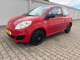 Renault Twingo je t'aime/2.Hand/ TÜV neu - Renault Twingo mit Benzin-Antrieb: Kleinwagen, Je T Aime
