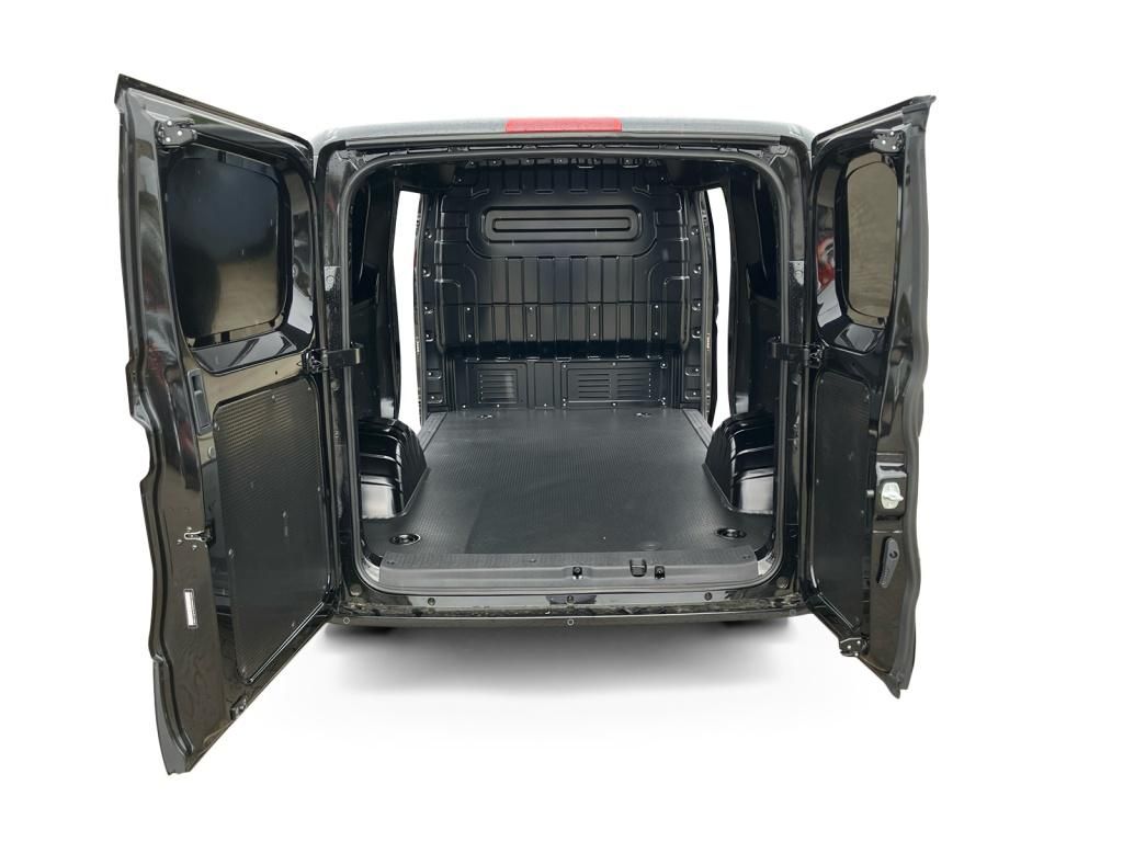 Fahrzeugabbildung Maxus eDeliver 5 PV E L1H1 Aut. FWD *PDC*SpurH*360*LED