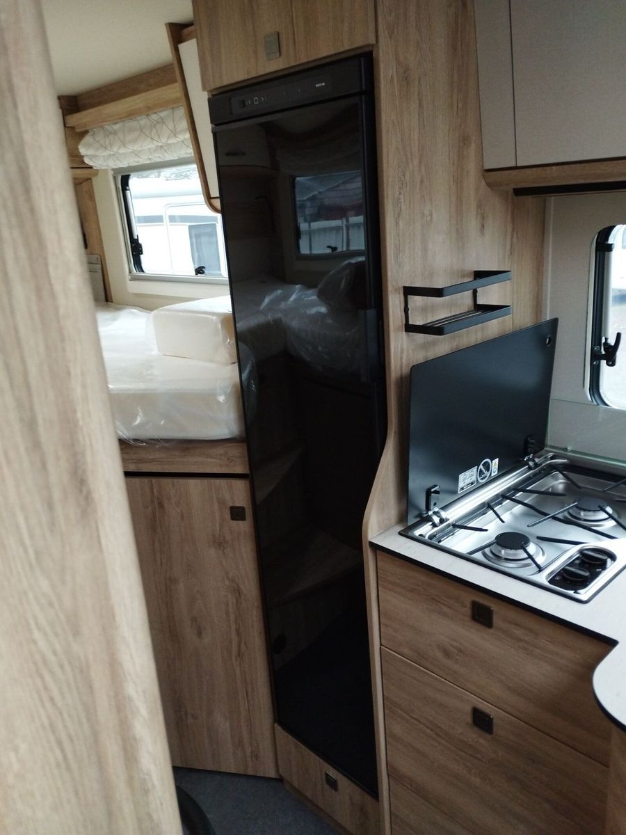 Fahrzeugabbildung Eura Mobil Profila T PT 695 EB Automatik,Sat,Solar