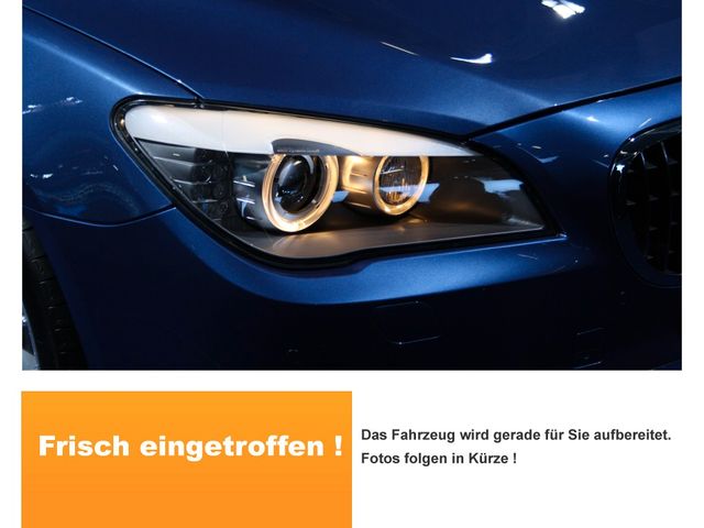 BMW 320d SPORT  HUD + PANO + KAMERA + AHK