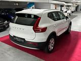 Volvo XC 40 XC40 Momentum Core*Assistente*AppleCar*1H - Volvo XC40 in Berlin