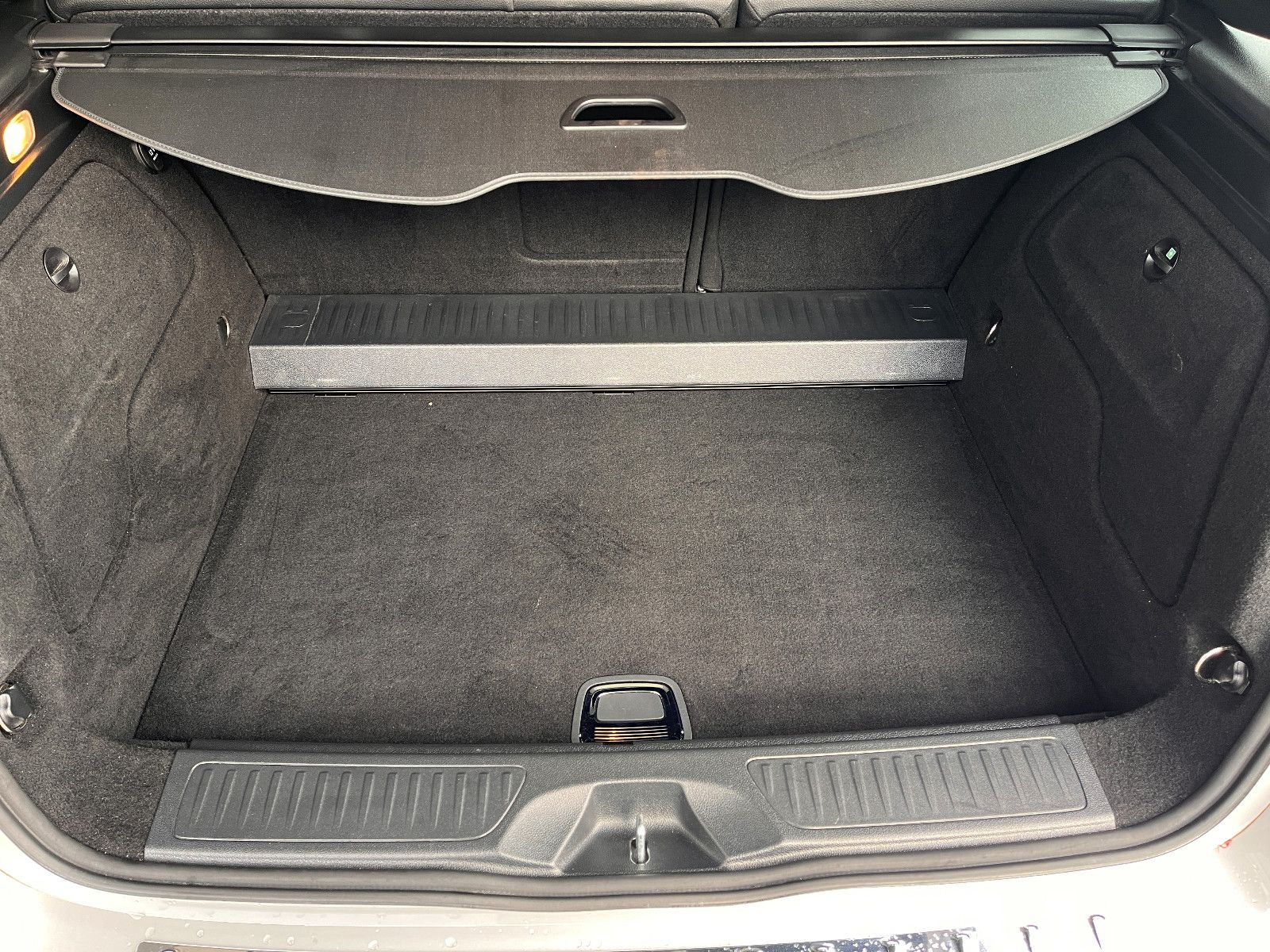 Fahrzeugabbildung Mercedes-Benz B 200 Urban