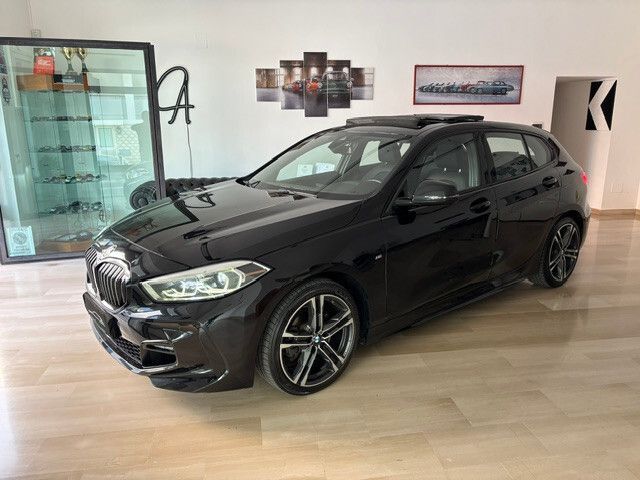 Image of BMW 118