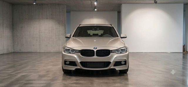 BMW 320i Touring twin turbo