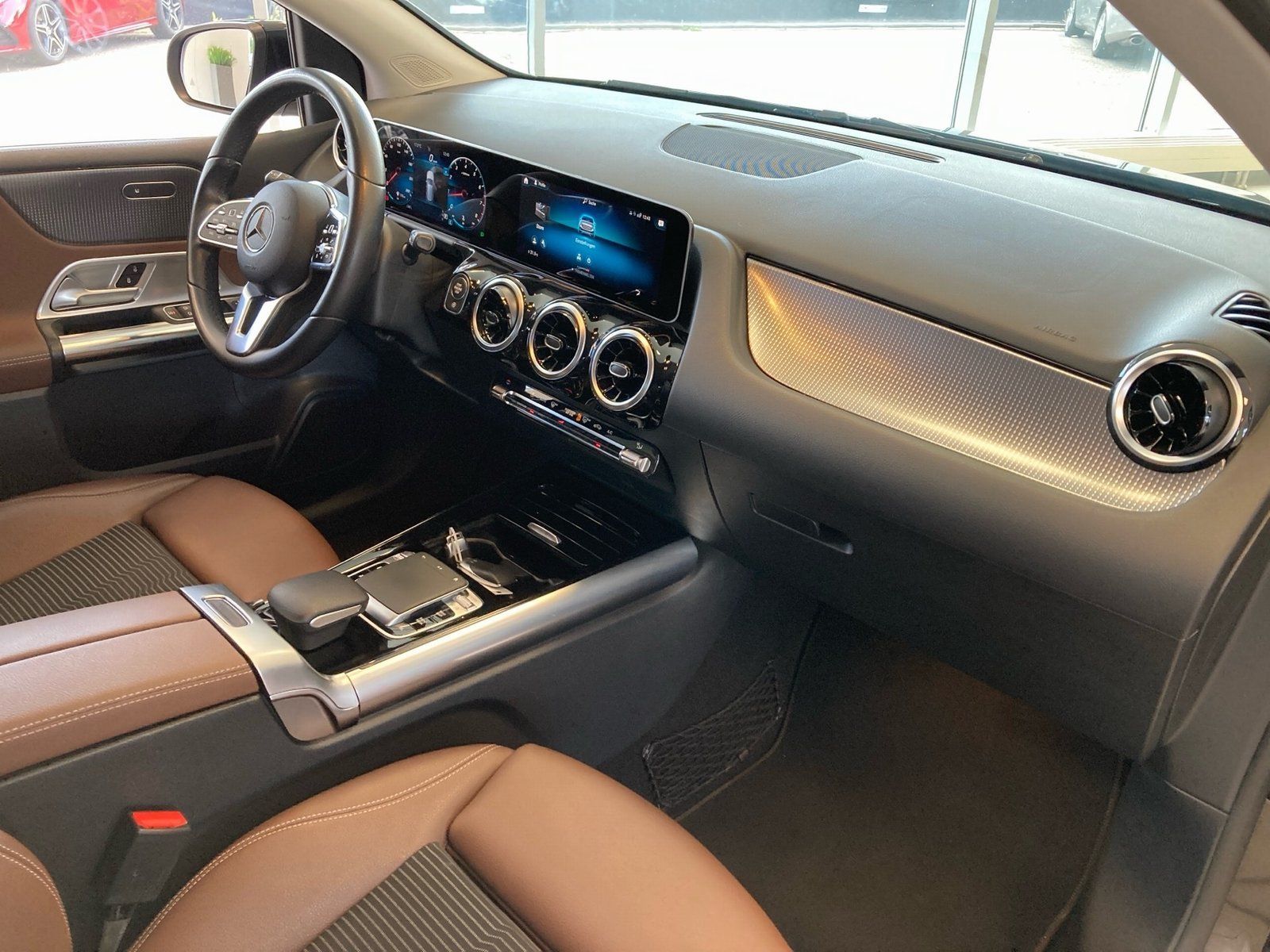 Fahrzeugabbildung Mercedes-Benz B 200 Progressive*Totwinkel*Kamera*MBUX*Sitzheiz