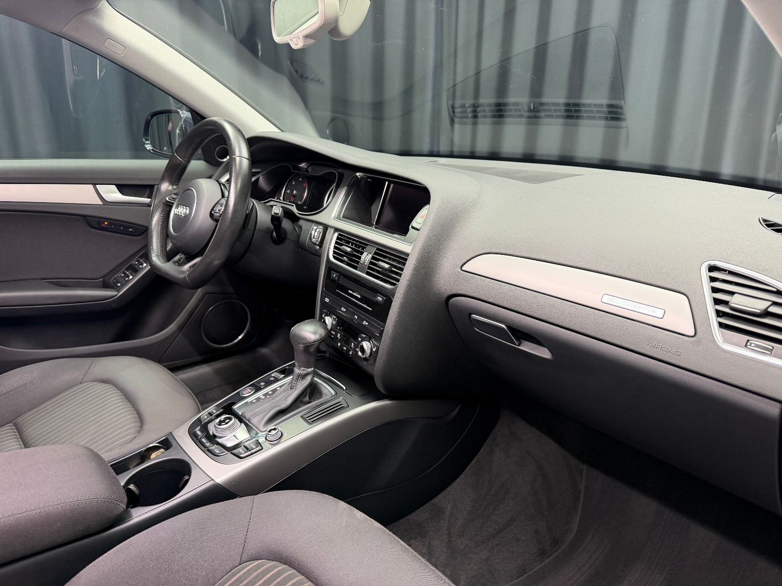 Fahrzeugabbildung Audi A4 Avant 3.0 TDI quattro|BANG&OLUFSEN|1.HAND