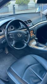صورة 5 لـ 2008 Mercedes-BENZ E 280