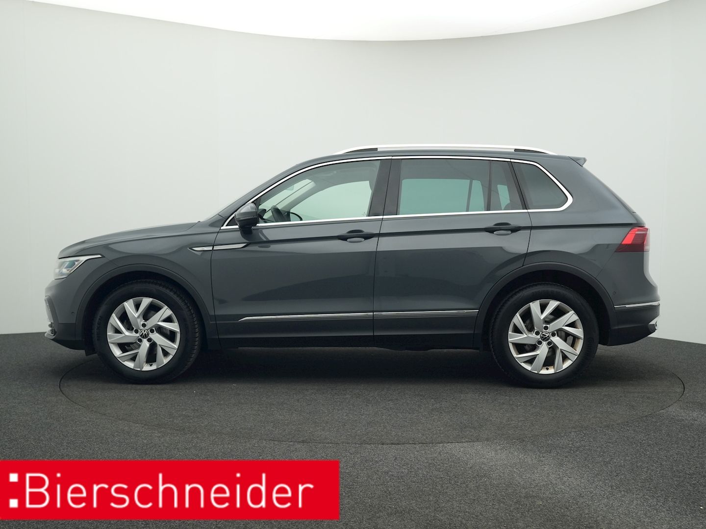 Volkswagen Tiguan 2.0 TDI DSG Elegance PANO KAMERA NAVI LED imagem 3