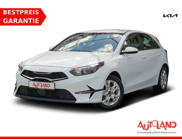 Kia Ceed 1.5 T-GDI Aut. AAC Navi SHZ Kam ACC Alu