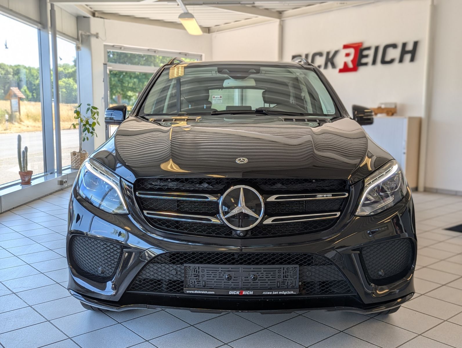 MERCEDES-BENZ GLE 43 AMG 4M Pano designo StHz ACC 360° H/K AHK - Image 2