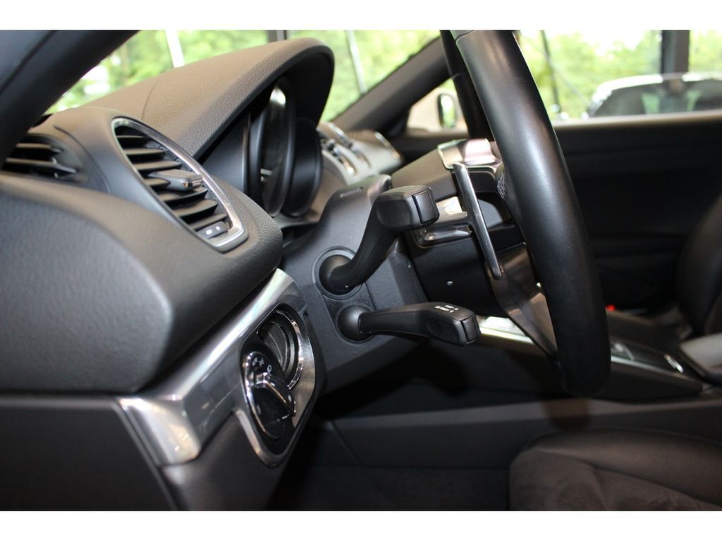 Fahrzeugabbildung Porsche Boxster R.Kamera+Klangpaket+19"S LM+Alcantara
