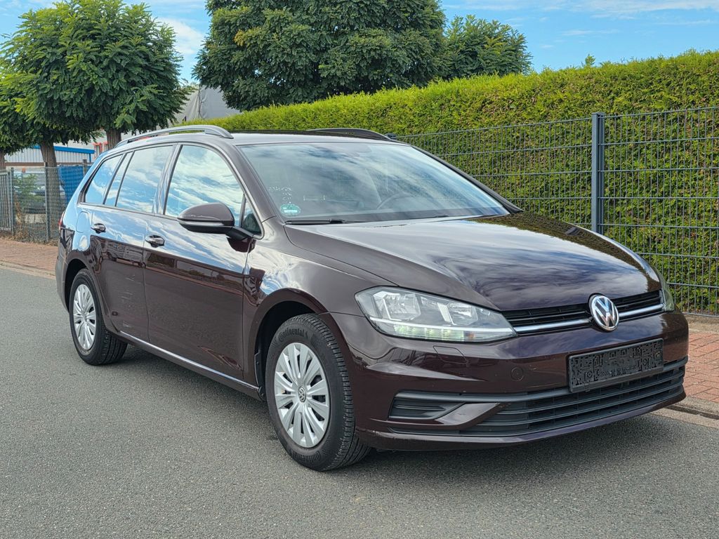 Image of Volkswagen Golf