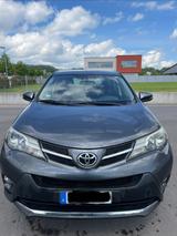 Toyota RAV 4 2,2-l-D-4D 4x4 Travel Automatik Travel - gebrauchte Toyota RAV 4 aus dem Jahr 2013