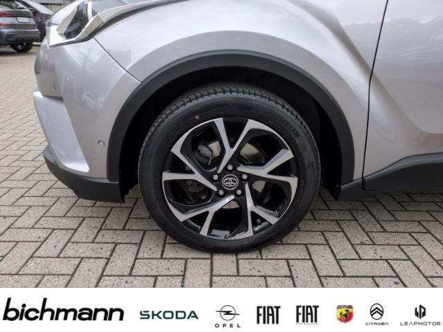 Toyota C-HR TeamD 4x4 AT Kli2 18'' RFK DAB USB