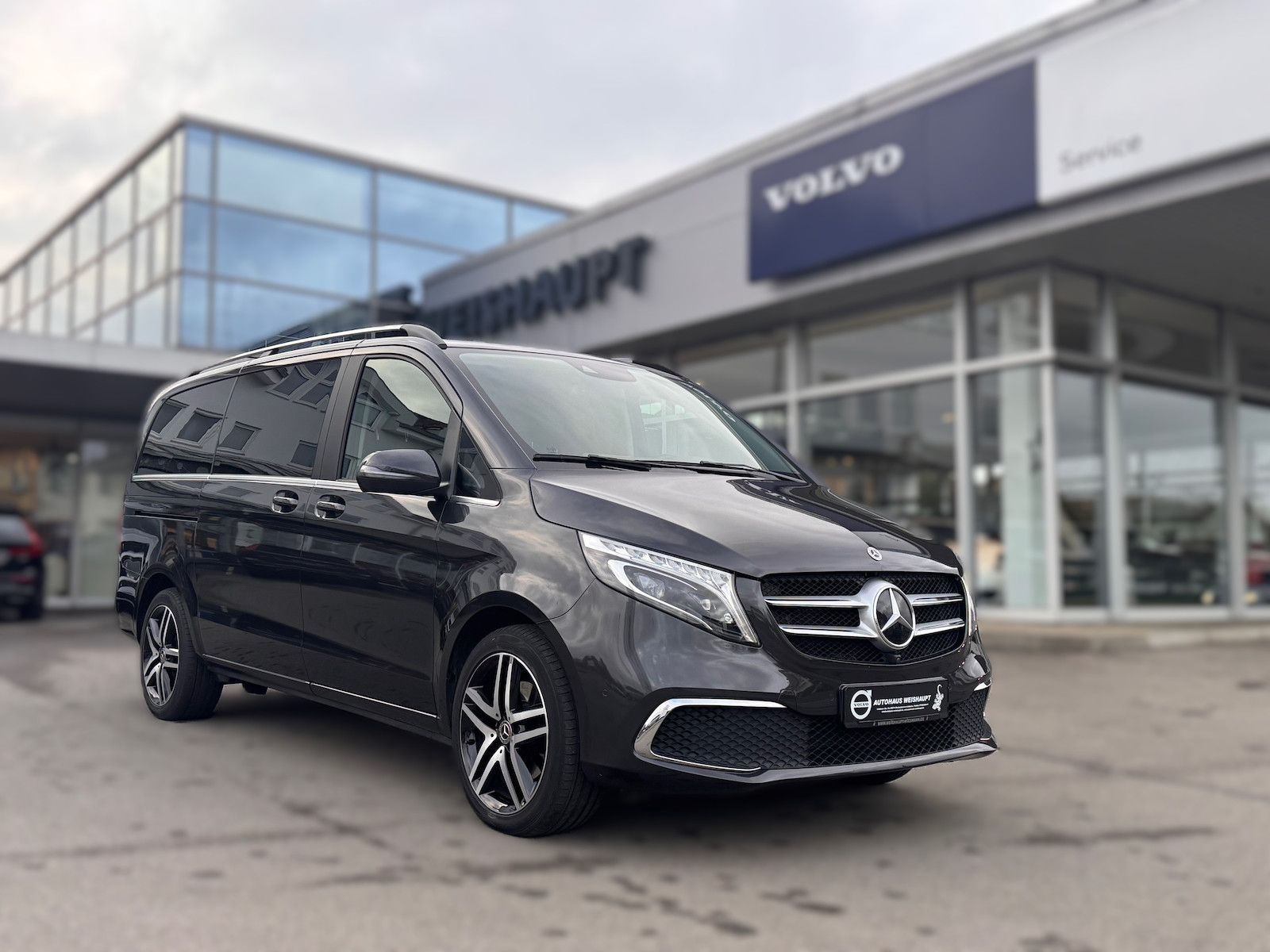 MERCEDES-BENZ V 300 d*ANTGARDE EDITION 4MATIC lang*360°AHK