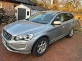 Volvo XC60 D3 Momentum Geartronic Momentum - Volvo XC60: 3D