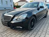 Mercedes-Benz E 200 CGI Avantgarde - Automatik - Unfallfrei - Mercedes-Benz E 200 in Karlsruhe