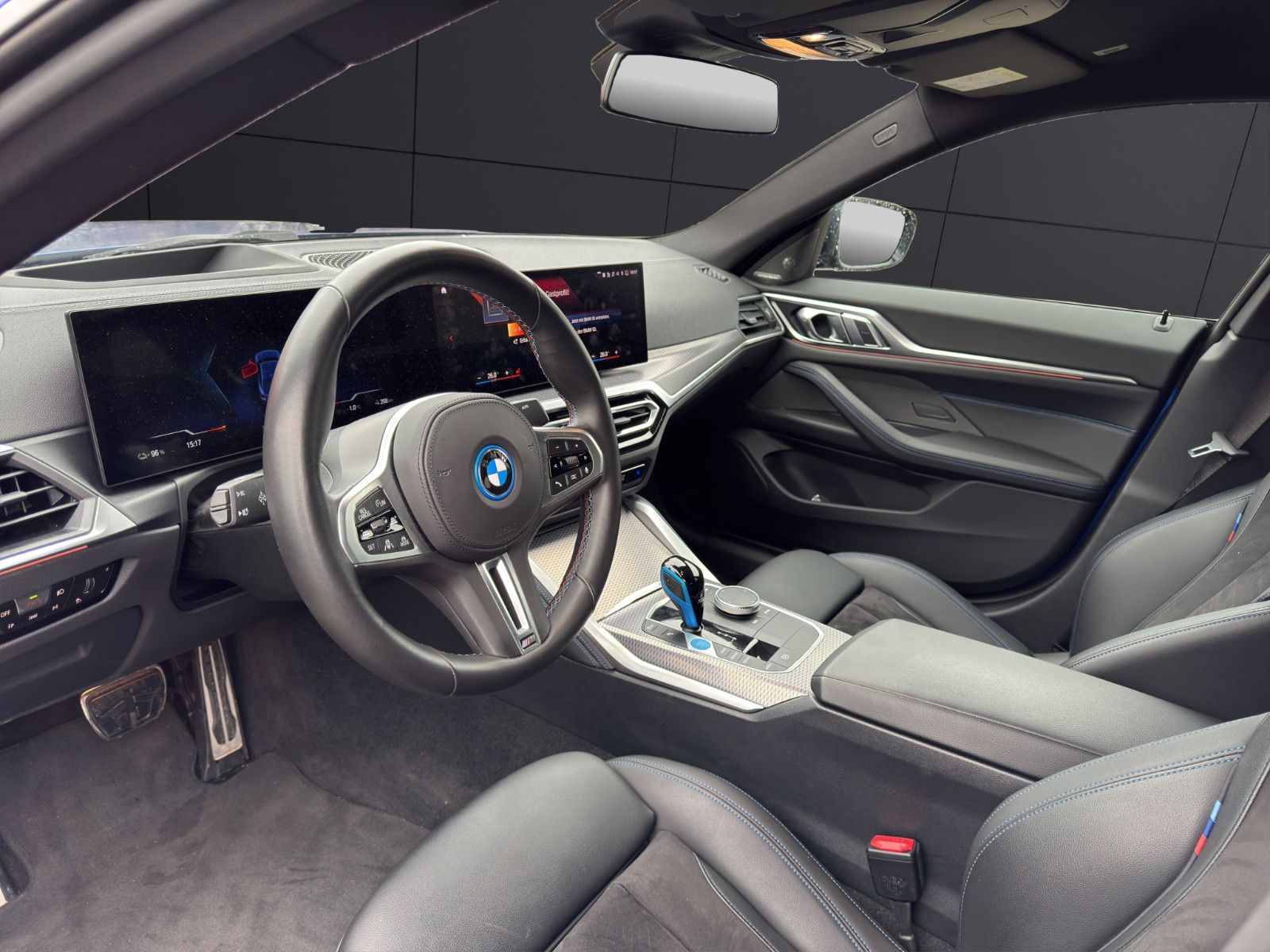 Fahrzeugabbildung BMW i4 Gran Coupe M50 *Laser*Navi*3z Klima*Stdhz*