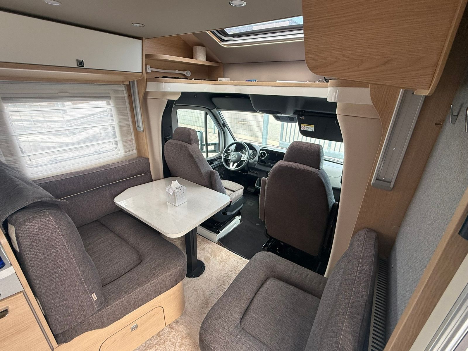 Fahrzeugabbildung HYMER / ERIBA / HYMERCAR BMC 550 T  White  Line