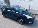 Peugeot 5008 - Peugeot 5008 mit Diesel-Antrieb: Limousine