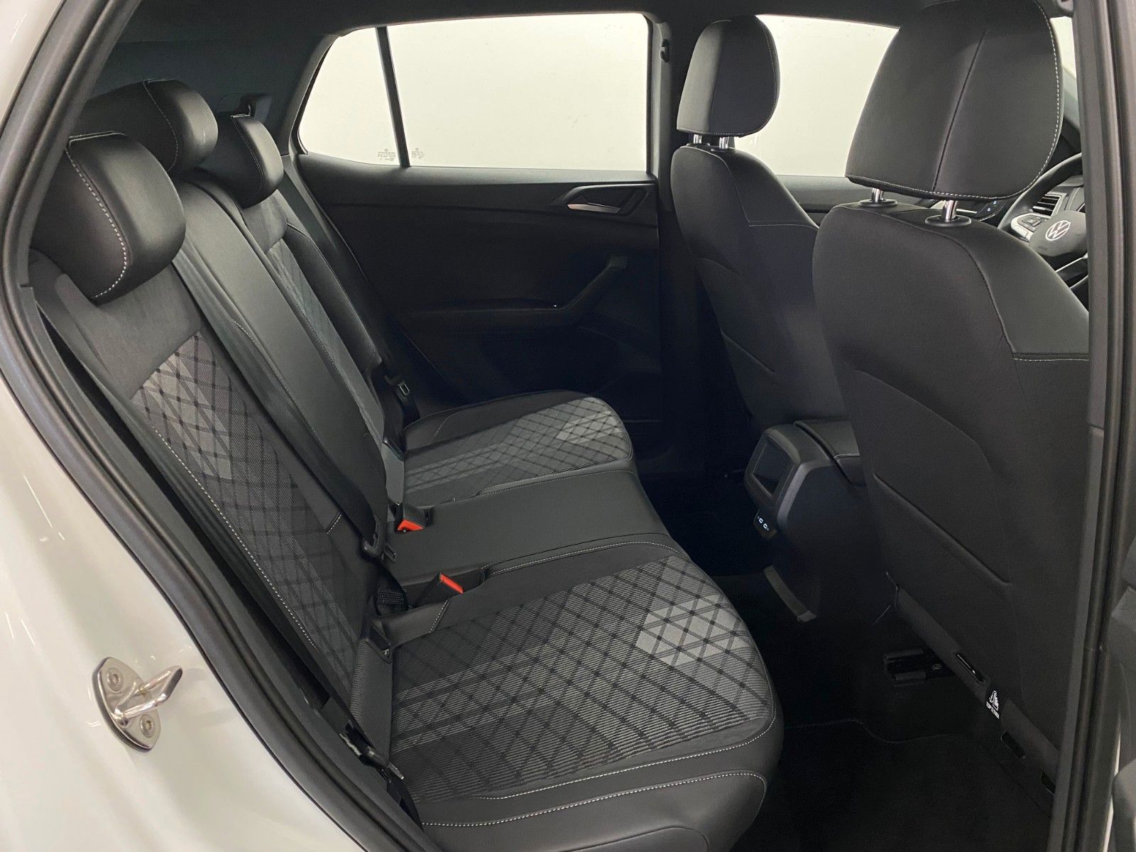 Volkswagen T-Cross - Bild 16