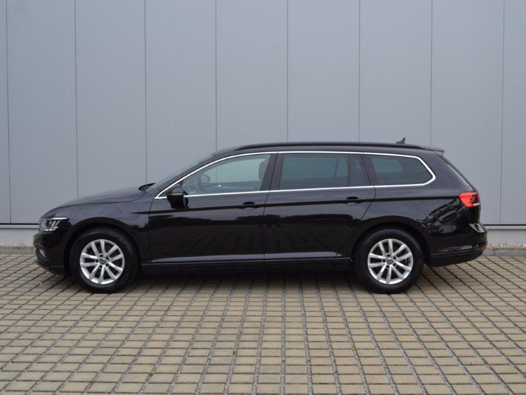 Passat Variant 1.5 TSI Business LED/NAVI+VZE+RFK