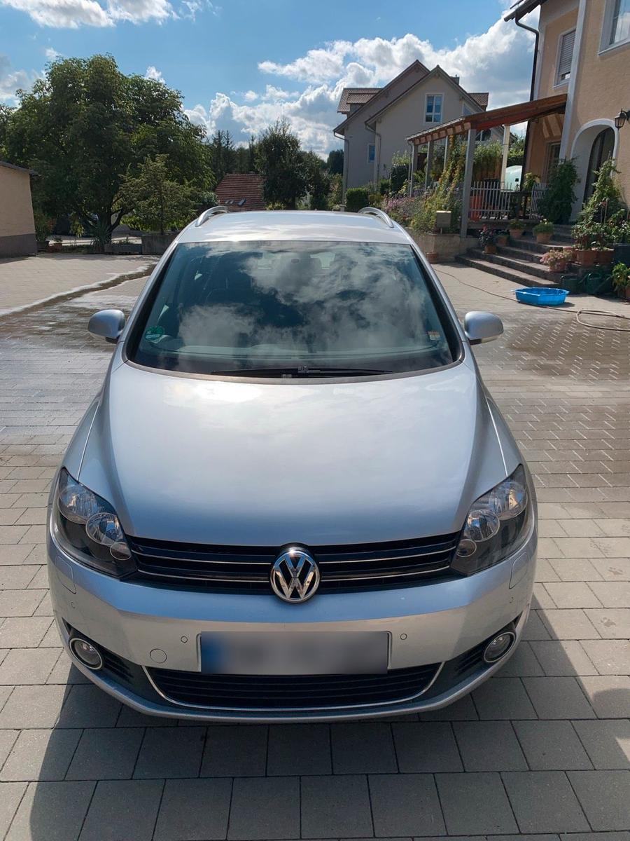 Volkswagen Golf Plus 2009 — rear view