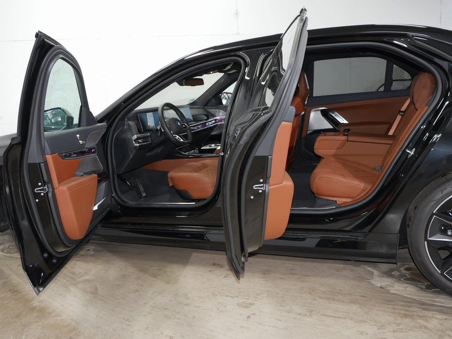 BMW 750 - Bild 15