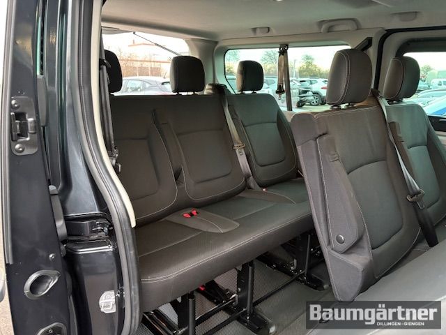 Fahrzeugabbildung Renault Trafic Grand Combi Evolution dCi 150 9-Sitzer
