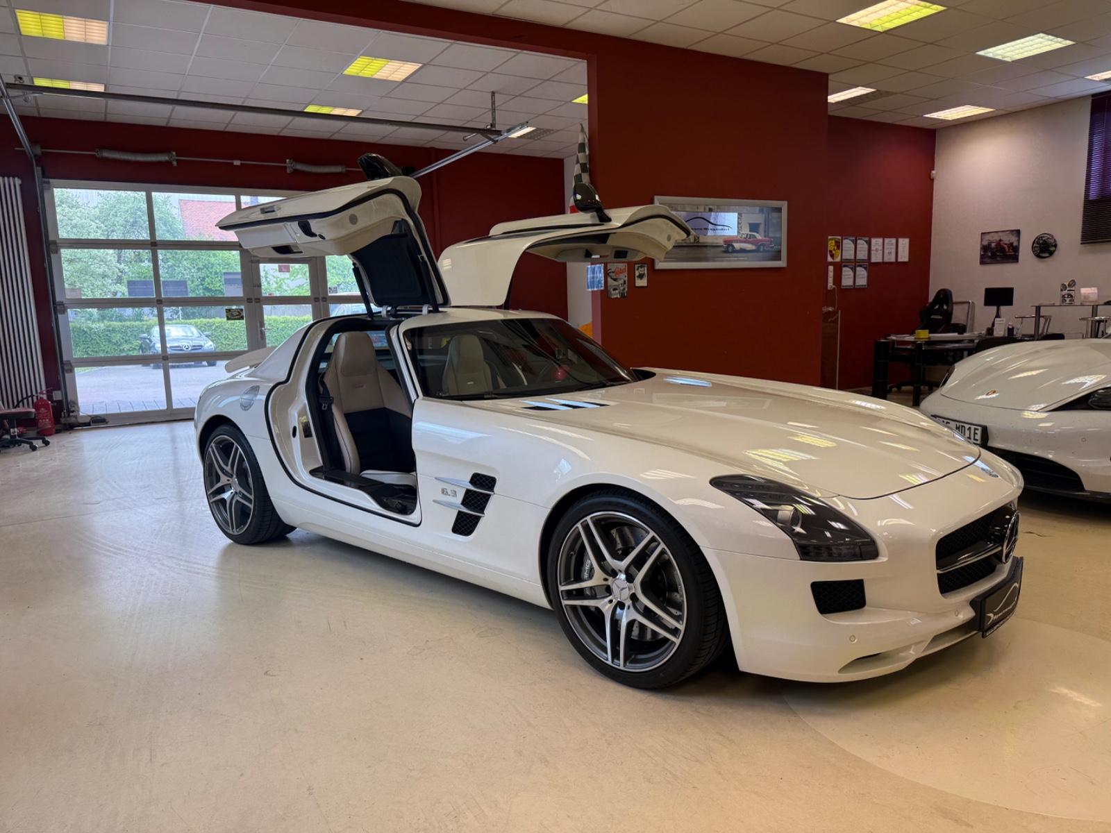 Mercedes-Benz SLS AMG Coupe Carbon,DESIGNO,DEUTSCH,2HAND,TRAUM