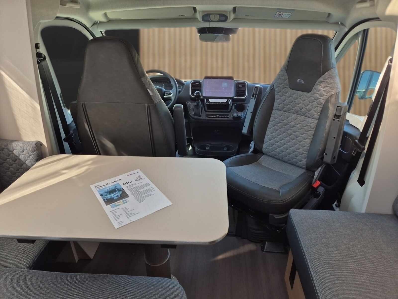 Fahrzeugabbildung Adria Coral XL ALL-IN 660 SL ALDE,Markise,Solar,LED