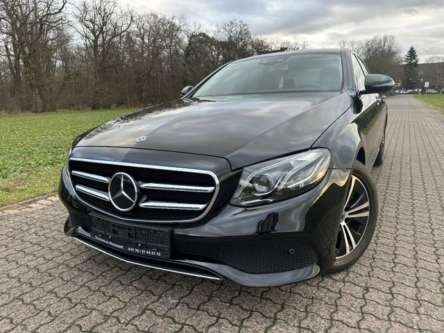 Mercedes-Benz E 220 d 4Matic Limo Avantgarde Navi