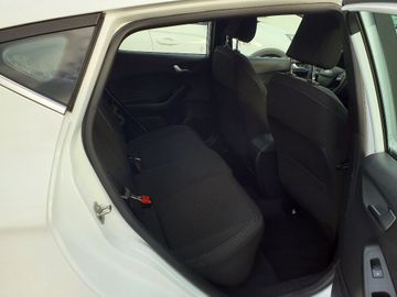 Bild 8 Ford Fiesta 1.0 Titanium AT - NAVI,LED,SHZG,PDC