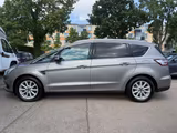 Ford S-MAX 2.0TDCI Titanium AWD AUT~AHK~Memo~LED~Kam~ - Ford S-Max Titanium mit Diesel-Antrieb