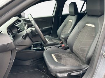 Fotografie 13 des Opel Corsa 1.2 GS Autom. Allwetter LED Navi Massage