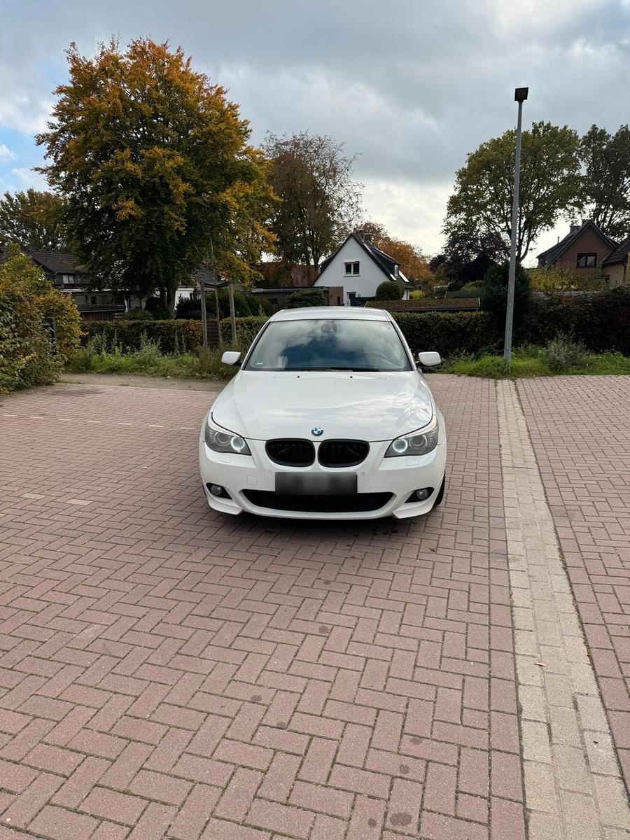 BMW 525