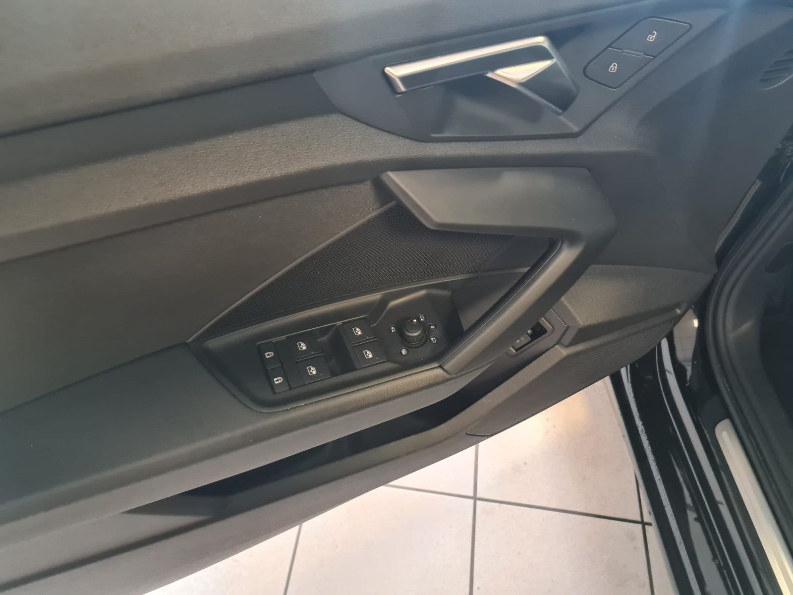 Fahrzeugabbildung Audi A3 Limousine 35 TDI advanced /AHK/NAVI/KLIMA