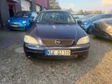 Opel Astra 1.6 Selection Comfort - Opel Astra Comfort mit Benzin-Antrieb