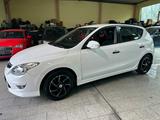 Hyundai i30 FIFA WM Edition 1.4*KLIMA*NAVI*TÜV NEU* - Hyundai i30 Gebrauchtwagen in Duisburg