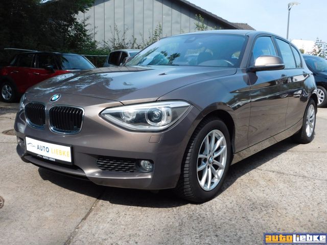 BMW 118d xDrive KLIMAAUT.NAVI,XENON,SHZ,TEMP,PDC,SH!