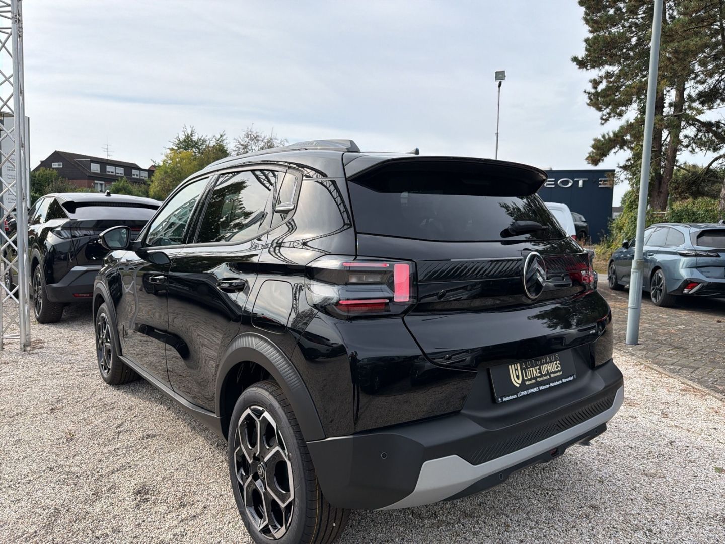Citroën C3 MAX Turbo 100 HUD Navi Soundsystem LED CarPla imagem 3